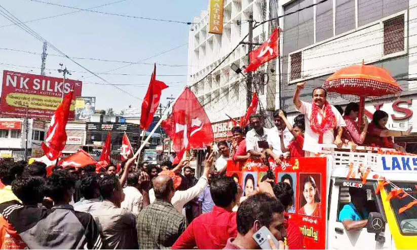 കൊടുങ്കാറ്റിലും ആടിയുലയാതെ ഇടത് കോട്ടയായി പുനലൂർ കൊടുങ്കാറ്റിലും ആടിയുലയാതെ ഇടത് കോട്ടയായി പുനലൂർ