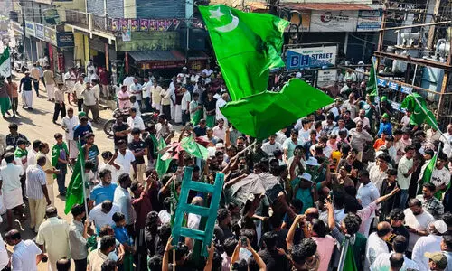 കോട്ടക്കലിനെ പച്ച പരവതാനിയാക്കി മുസ്ലിം ലീഗ്