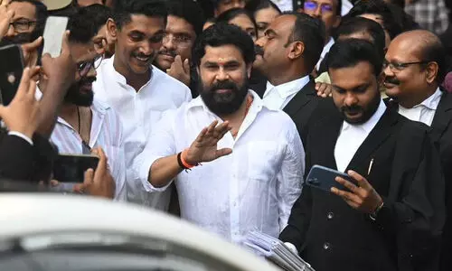 ദിലീപിനെ എന്തുകൊണ്ട് വെറുതെ വിട്ടു..!;    കോടതി ഉത്തരം തേടിയത് ഈ ചോദ്യങ്ങള്‍ക്ക്