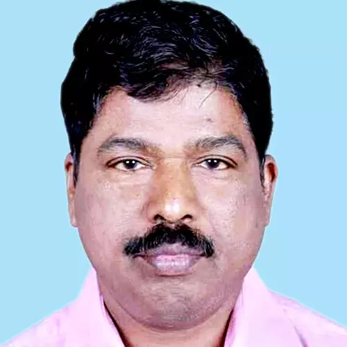 സു​രേ​ന്ദ്ര​ൻ