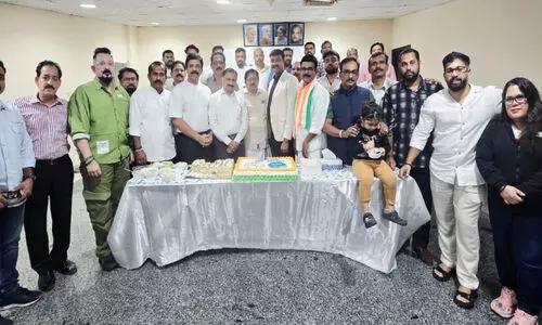 അ​ബൂ​ദ​ബി​യി​ൽ ഇ​ൻ​കാ​സ്​ വി​ജ​യാ​ഘോ​ഷം