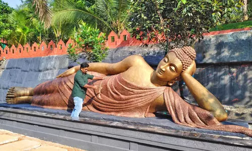 reclining,Buddha,statue,included,chapel, ബുദ്ധൻ, ശിൽപം, ചെറുപുഴ, കണ്ണൂർ