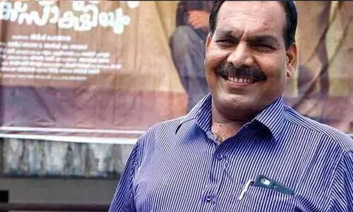 മദ്യപിച്ച് വാഹനമോടിച്ചതിന് സിനിമാതാരവും പൊലീസുകാരനുമായ ശിവദാസനെതിരെ കേസ്