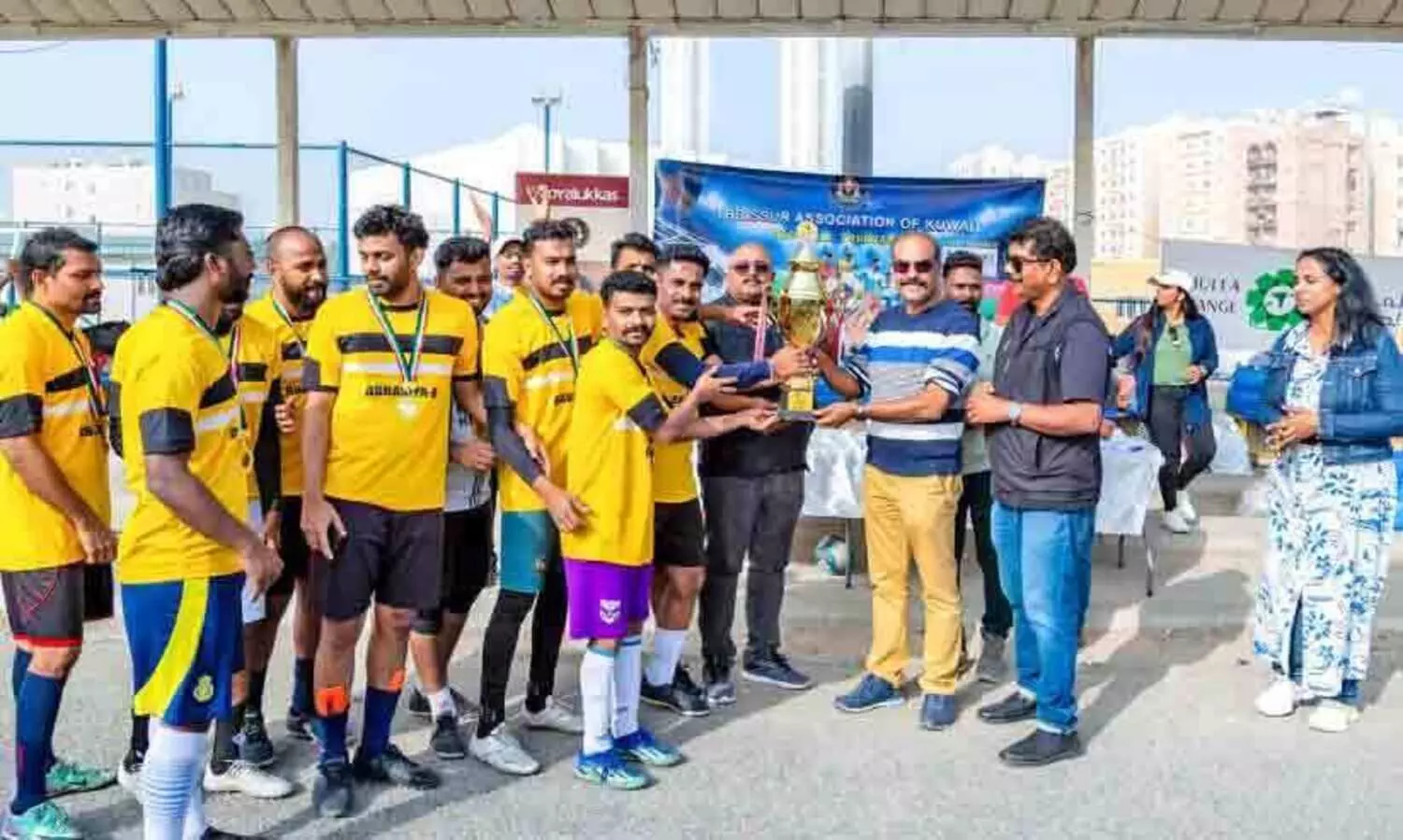 ആ​വേ​ശ​മാ​യി തൃ​ശൂ​ർ അ​സോ​സി​യേ​ഷ​ൻ ഫു​ട്ബാ​ൾ ടൂ​ർ​ണ​മെ​ന്റ്