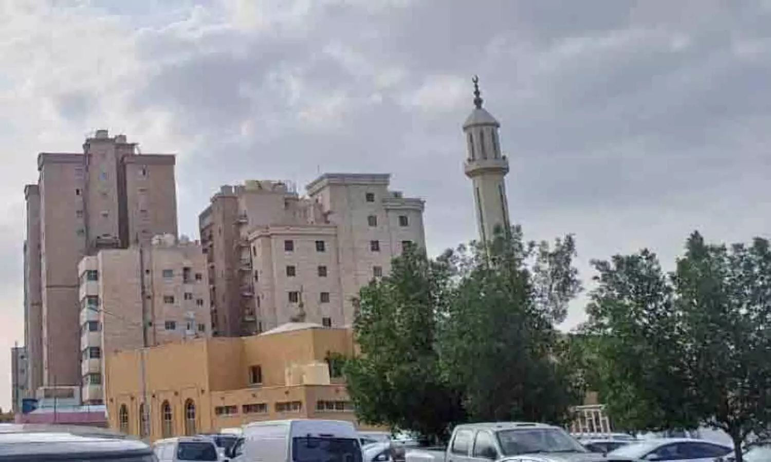 ബേ​സ്‌​മെ​ന്റു​ക​ൾ പൊ​തു സേ​വ​ന ആ​വ​ശ്യ​ങ്ങ​ൾ​ക്ക് ഉ​പ​യോ​ഗി​ക്കാ​ൻ നീ​ക്കം