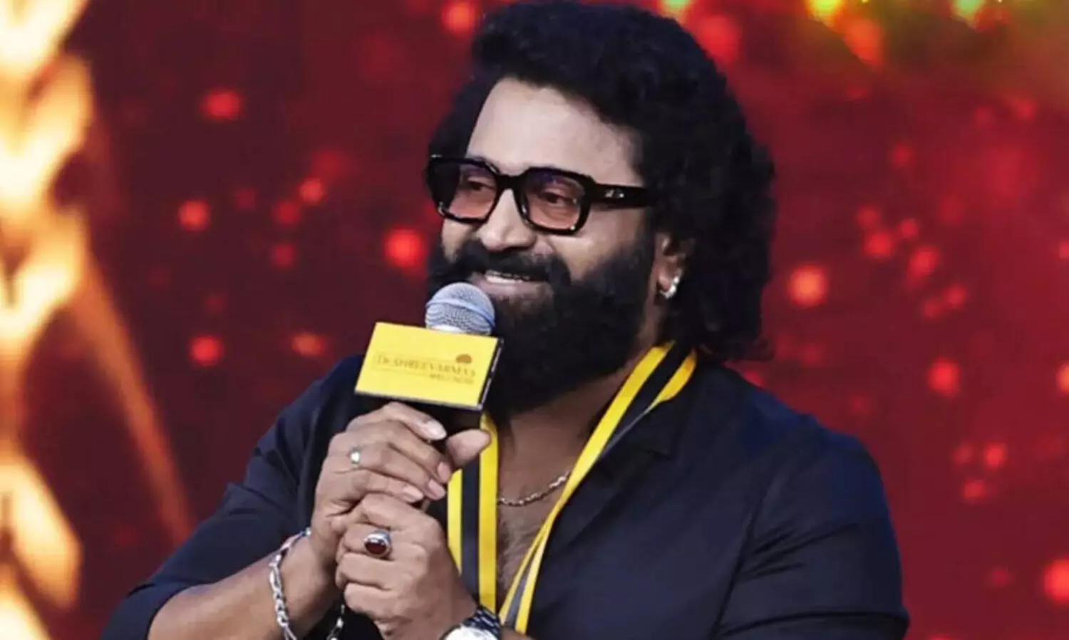 കാന്താരയിലെ ദൈവ രംഗം ആളുകൾ അനുകരിക്കുന്നത് എന്നെ അസ്വസ്ഥനാക്കുന്നു- ഋഷഭ് ഷെട്ടി