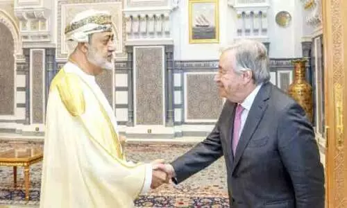 യു.​എ​ൻ സെ​ക്ര​ട്ട​റി ജ​ന​റ​ലി​ന് ഒ​മാ​ന്റെ പ​ര​മോ​ന്ന​ത ബ​ഹു​മ​തി