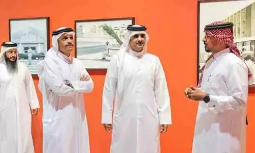 ദേ​ശീ​യ ദി​നാ​ഘോ​ഷം; പ്ര​ധാ​ന​മ​ന്ത്രി ദ​ർ​ബ് അ​ൽ സാ​ഇ സ​ന്ദ​ർ​ശി​ച്ചു