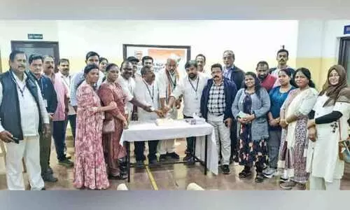 ഒ.​എ​ൻ.​സി.​പി ശ​ര​ത് പ​വാ​റി​ന്റെ ജ​ന്മ​ദി​നാ​ഘോ​ഷം സംഘടിപ്പിച്ചു