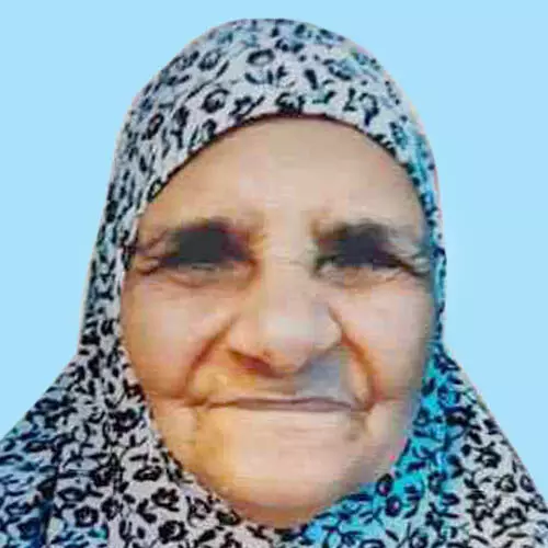 അ​യി​ഷ​ക്കു​ഞ്ഞി