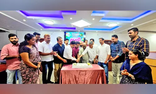 യു.​ഡി.​എ​ഫ് സ​ലാ​ല വി​ജ​യാ​ഘോ​ഷം സം​ഘ​ടി​പ്പി​ച്ചു