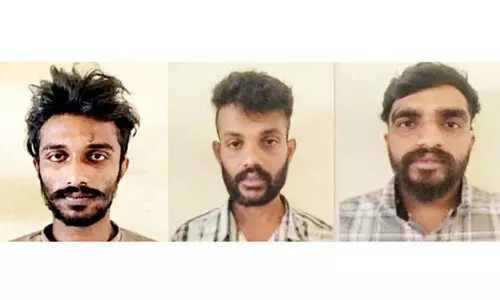 കവർച്ച കേസിൽ രണ്ട് ബംഗളൂരു സ്വദേശികൾ ഉൾപ്പെടെ മൂന്നുപേർ അറസ്റ്റിൽ