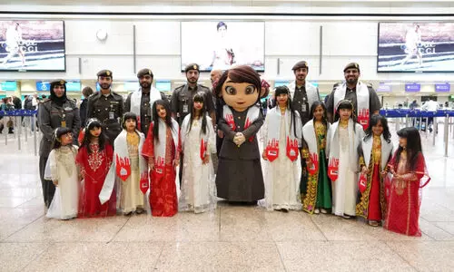 ബഹ്റൈൻ ദേശീയ ദിനം: യാത്രക്കാരുടെ പാസ്പോർട്ടിൽ പ്രത്യേക സ്റ്റാമ്പ് ബഹ്റൈൻ ദേശീയ ദിനം: യാത്രക്കാരുടെ പാസ്പോർട്ടിൽ പ്രത്യേക സ്റ്റാമ്പ്