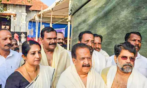 ഇരിങ്ങാലക്കുട സീറ്റിൽ മത്സരിക്കുന്ന കാര്യം മുന്നണി തീരുമാനിക്കും -രമേശ് ചെന്നിത്തല