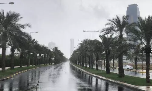 ബ​ഹ്‌​റൈ​നി​ൽ ക​ന​ത്ത മ​ഴ തു​ട​രു​ന്നു; വ്യാ​ഴാ​ഴ്ച വ​രെ ജാ​ഗ്ര​ത നി​ർ​ദേ​ശം, ത​ണു​പ്പ് വ​ർ​ധി​ക്കും