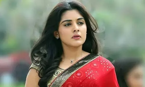 സ്വകാര്യതയിലേക്കുള്ള ഗുരുതര കടന്നുകയറ്റം; എ.ഐ നിർമിത ചിത്രങ്ങൾ പ്രചരിപ്പിക്കുന്നതിനെതിരെ നിവേദ തോമസ് സ്വകാര്യതയിലേക്കുള്ള ഗുരുതര കടന്നുകയറ്റം; എ.ഐ നിർമിത ചിത്രങ്ങൾ പ്രചരിപ്പിക്കുന്നതിനെതിരെ നിവേദ തോമസ്