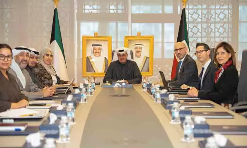 നികുതികൾ, സബ്സിഡികൾ; സാമ്പത്തിക പരിഷ്കാരങ്ങൾ: കുവൈത്തും ഐ.എം.എഫും ചർച്ച നടത്തി നികുതികൾ, സബ്സിഡികൾ; സാമ്പത്തിക പരിഷ്കാരങ്ങൾ: കുവൈത്തും ഐ.എം.എഫും ചർച്ച നടത്തി