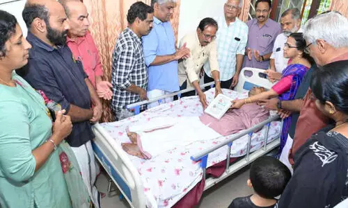 ചലച്ചിത്രത്തെ ജനകീയമാക്കിയ പി.എം. മുരളീധരൻ ഇനി ഓർമയുടെ തിരശ്ശീലയിൽ ചലച്ചിത്രത്തെ ജനകീയമാക്കിയ പി.എം. മുരളീധരൻ ഇനി ഓർമയുടെ തിരശ്ശീലയിൽ