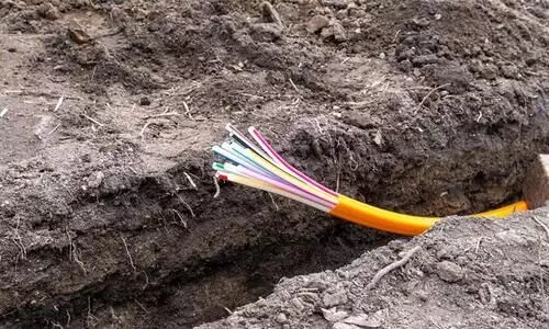 ബി.​എ​സ്.​എ​ന്‍.​എ​ല്‍ ഓ​ഫി​സി​ല്‍ മോ​ഷ​ണം; 30 ല​ക്ഷ​ത്തി​ന്‍റെ കേ​ബി​ളു​ക​ള്‍ ന​ഷ്ട​പ്പെ​ട്ടു