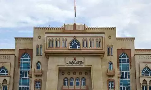 വി​ദ്യാ​ർ​ഥി​യെ സ്കൂ​ൾ ബ​സി​ൽ മ​റ​ന്ന സം​ഭ​വം