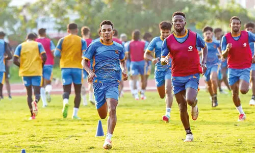 സൂ​പ്പ​ര്‍ ലീ​ഗ് കേ​ര​ള; ഫൈ​ന​ൽ ക​ള​റാ​വും