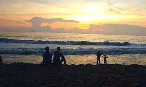 അഴീക്കോട് മുനക്കൽ മുസിരിസ് ഡോൾഫിൻ ബീച്ച് ഫെസ്റ്റിന് നാളെ കൊടിയേറും