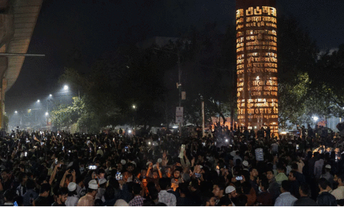 ബംഗ്ലാദേശിൽ സംഘർഷം കനക്കുന്നു; ഇന്ത്യക്കാരനെ ആൾക്കൂട്ടം തല്ലിക്കൊന്നു