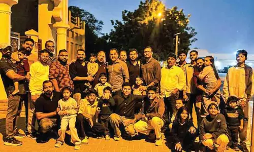 കു​ടും​ബ​സം​ഗ​മം സം​ഘ​ടി​പ്പി​ച്ചു