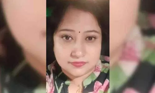 ബംഗാളിൽ എസ്‌.ഐ.ആറിന്റെ കരട് വോട്ടർ പട്ടിക പ്രസിദ്ധീകരിച്ചപ്പോൾ ജീവിച്ചിരിക്കുന്ന വോട്ടർമാർ മരിച്ചവരുടെ പട്ടികയിൽ!