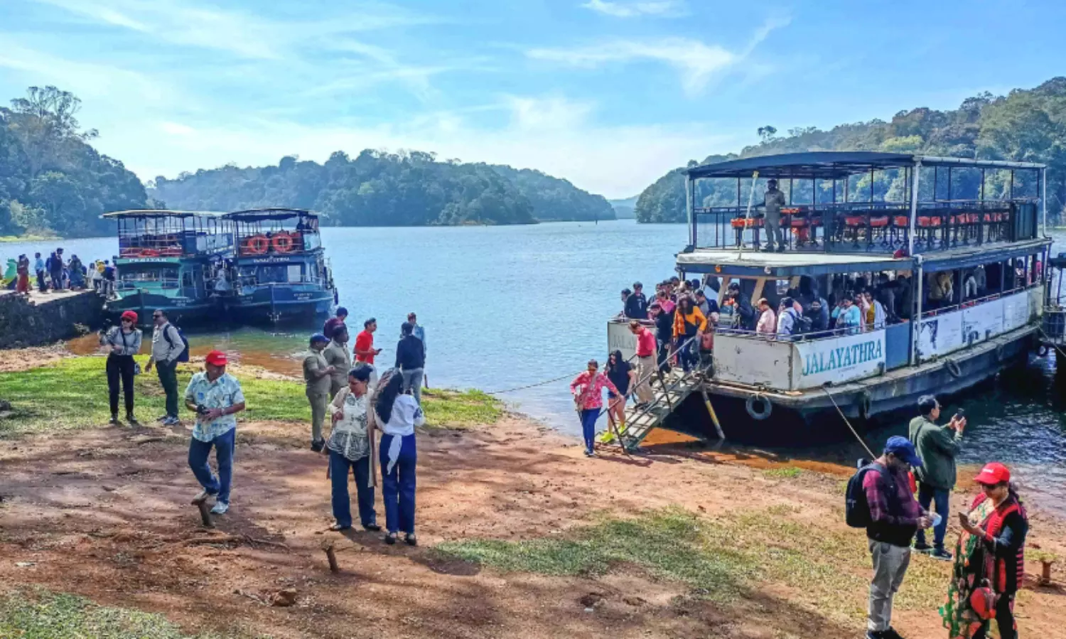 കുത്തഴിഞ്ഞ്​ തേക്കടി കെ.ടി.ഡി.സി