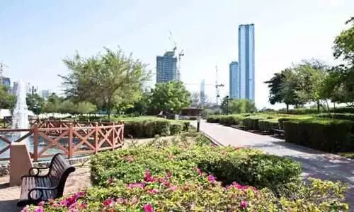 മ​ഴ​യൊ​ഴി​ഞ്ഞു; പാ​ര്‍ക്കു​ക​ളും ബീ​ച്ചു​ക​ളും വീ​ണ്ടും തു​റ​ന്നു