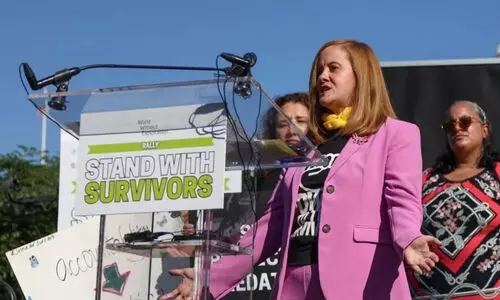 എപ്സ്റ്റീൻ ഫയൽ: ട്രംപിന്റേത് ഉൾപ്പടെ ചില ചിത്രങ്ങൾ അപ്രത്യക്ഷം