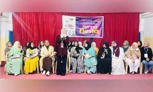 നി​റ​ങ്ങ​ളു​ടെ മൊ​ഞ്ചൊ​രു​ക്കി കെ.​എം.​സി.​സി വ​നി​ത മൈ​ലാ​ഞ്ചി മ​ത്സ​രം