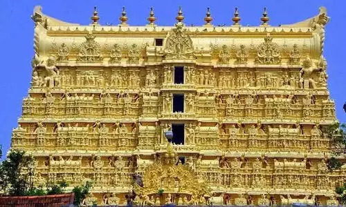 പത്മനാഭസ്വാമി ക്ഷേത്രത്തിൽ എ.ഐ കൂളിങ്​ ഗ്ലാസ് ധരിച്ചെത്തിയയാൾ പിടിയിൽ