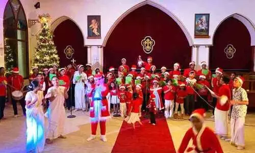 ‘നു​ഹു​റോ ക​ദീ​ശോ’ ക​രോ​ൾ നൈ​റ്റ് ആ​ഘോ​ഷി​ച്ചു