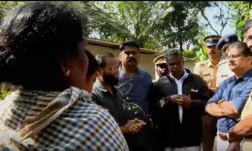 ‘അതിനെ കൊല്ലണം സാറേ... വെറുതെ വിട്ടാ ഇനിയും ഇങ്ങനെ ചെയ്യും... അത് ശരിയാകൂല’ -വയനാട്ടിൽ കടുവ കൊലപ്പെടുത്തിയ മാരന്റെ കുടുംബം