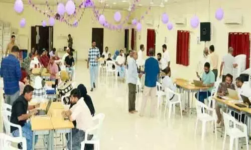 പ്ര​വാ​സി വെ​ൽ​ഫെ​യ​ർ എ​സ്.​ഐ.​ആ​ർ ഹെ​ൽ​പ് ക്യാ​മ്പ്