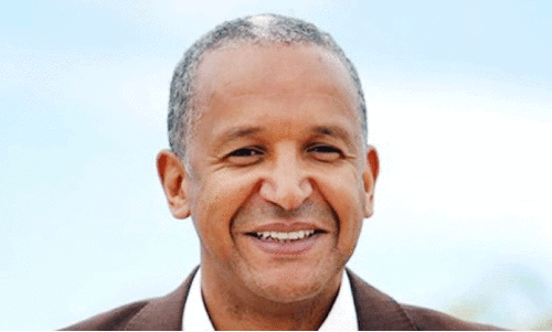 സൊകോളോ മുതൽ തിംബുക്തു വരെ  വിസമ്മതത്തിന്റെ   സ്ഥലവും സിനിമയും