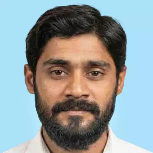 അ​പ​ക​ട​ത്തി​ൽ പ​രി​ക്കേ​റ്റ് ചി​കി​ത്സ​യി​ലാ​യി​രു​ന്ന യു​വാ​വ് മ​രി​ച്ചു