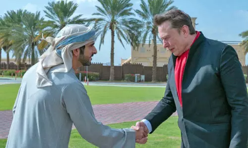 മ​സ്കു​മാ​യി കൂ​ടി​ക്കാ​ഴ്ച ന​ട​ത്തി ശൈ​ഖ്​ ഹം​ദാ​ൻ