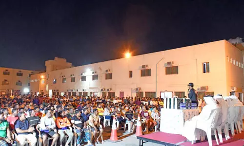 തൊ​ഴി​ലാ​ളി​ക​ൾ​ക്ക്​ അ​വ​ബോ​ധ ക്ലാ​സു​ക​ളു​മാ​യി​ തൊ​ഴി​ൽ മ​ന്ത്രാ​ല​യം