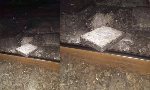 റെയിൽ പാളത്തിന് മുകളിൽ കോൺക്രീറ്റ് സ്ലാബ്