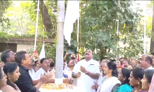 കാർണിവൽ പതാക ഉയർന്നു; കൊച്ചിക്ക് ഇനി ആഘോഷത്തിന്‍റെ ദിനരാത്രങ്ങൾ