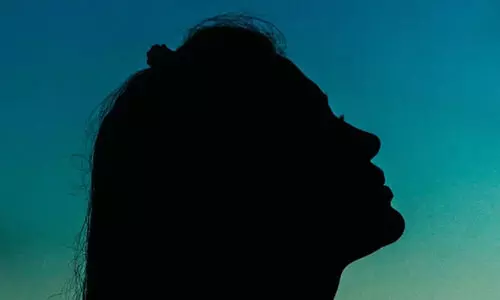 അവൾക്കൊപ്പം അവൾക്കൊപ്പം