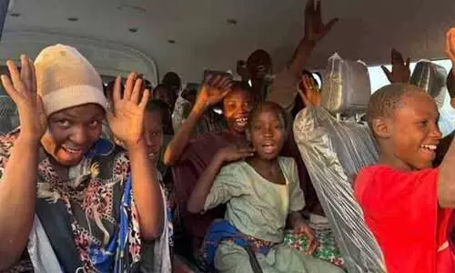 Nigeria,kidnapping,130 freed,schoolchildren,security crisis,നൈജീരിയ, തട്ടിക്കൊണ്ടുപോകൽ, സ്കൂൾകുട്ടികൾ, Nigeria,kidnapping,130 freed,schoolchildren,security crisis,നൈജീരിയ, തട്ടിക്കൊണ്ടുപോകൽ, സ്കൂൾകുട്ടികൾ,