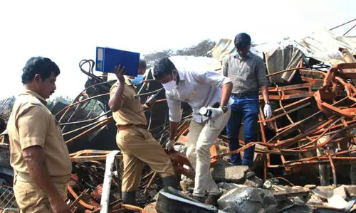 കണ്ടിക്കൽ തീപിടിത്തം: ഷോർട്ട് സർക്യൂട്ടെന്ന് നിഗമനം