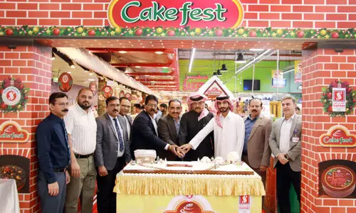 സഫാരിയിൽ കേക്ക് ഫെസ്റ്റിവൽ പ്രമോഷന് തുടക്കമായി