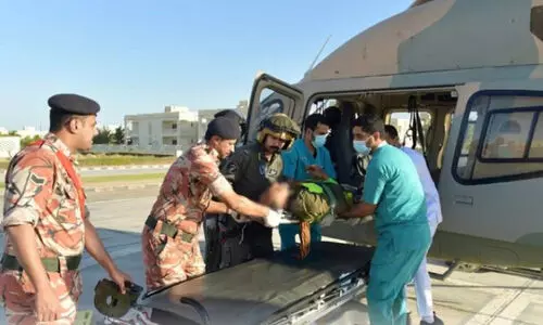 ജബൽ സംഹാനിൽ പരിക്കേറ്റ പൗരനെ ഹെലികോപ്റ്ററിൽ രക്ഷപ്പെടുത്തി