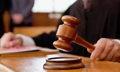 ബഹ്‌റൈൻ വിമാനത്താവളത്തിൽ യാത്രക്കാരനെ ശുചിമുറിയിൽ പൂട്ടിയിട്ട് മോഷണം