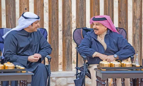 ബ​ഹ്‌​റൈ​ൻ -കു​വൈ​ത്ത് ബ​ന്ധം കൂ​ടു​ത​ൽ ശ​ക്ത​മാ​ക്കും- ഹ​മ​ദ് രാ​ജാ​വ്